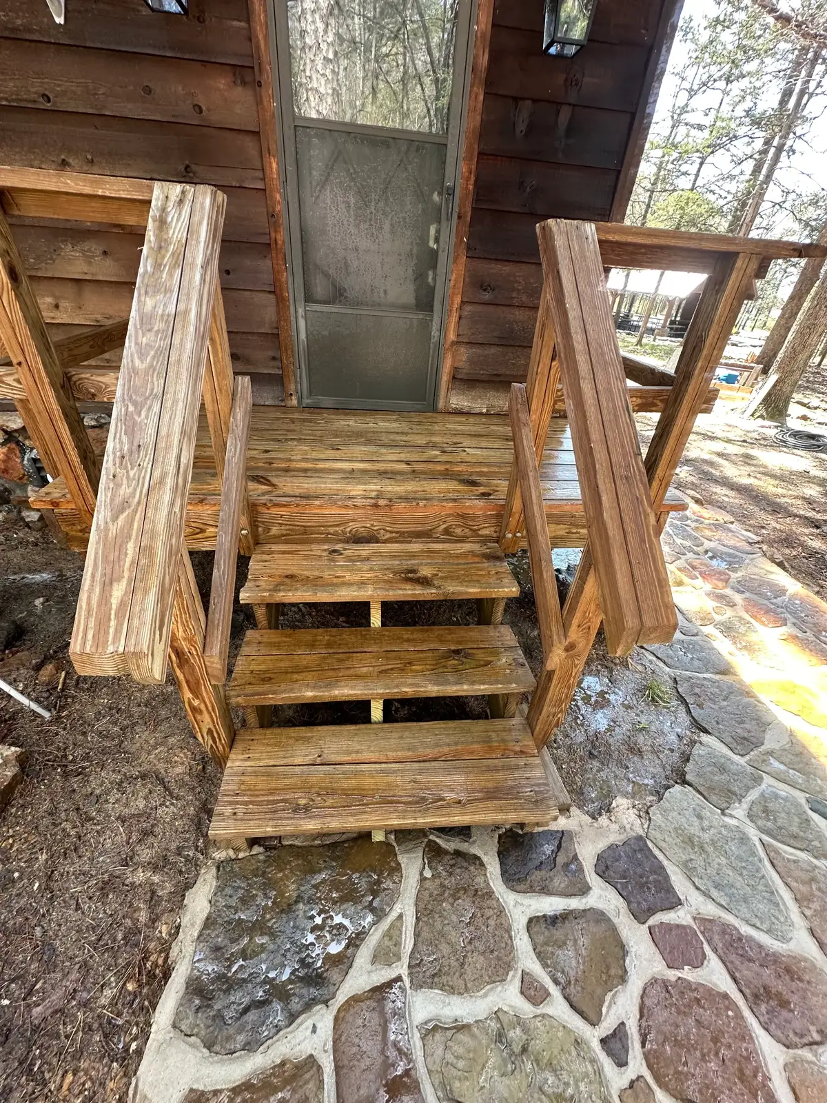 Professional cabin deck cleaning in Heber Springs, Arkansas — entry stairs